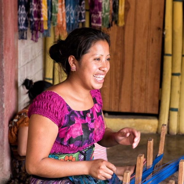 Echange de Sourire - Travail du fil avant tissage