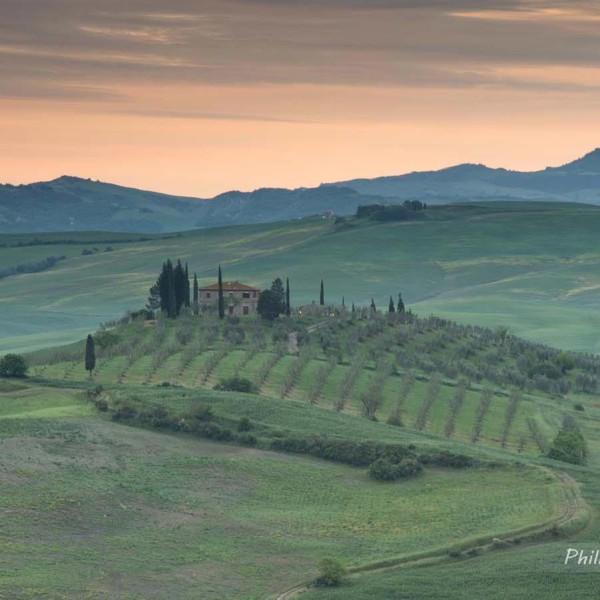 Paysage de Toscane à proximité de San Quirico d'Orcia